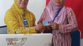 Perekaman E-KTP di daerah terluar Wilayah Kabupaten Halmahera Selatan.