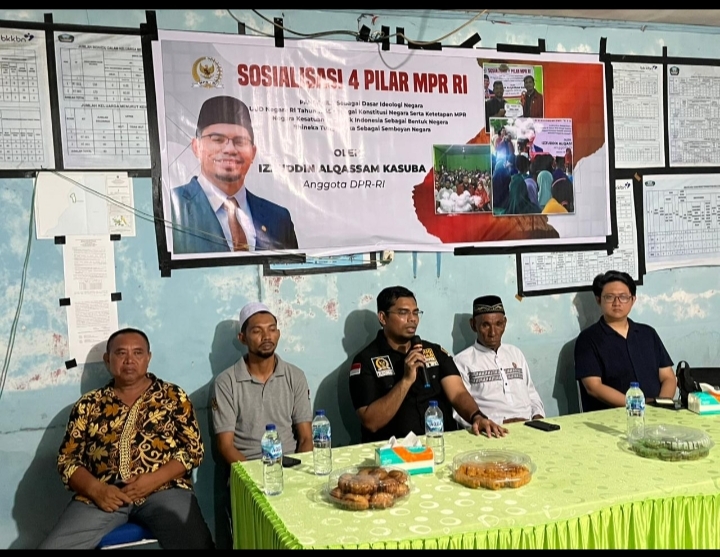 Sosialisasi 4 pilar di Balai Desa Kaireu, Jalan Siswa RT 02.