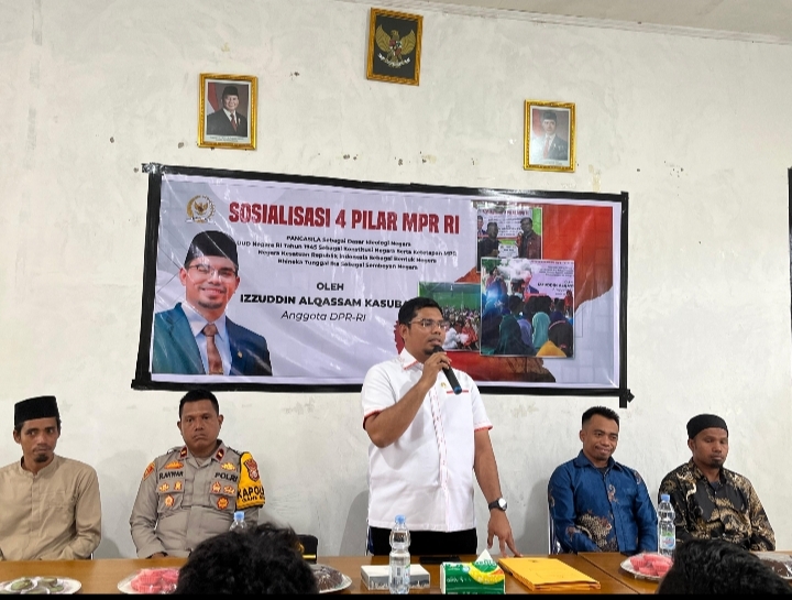 Sosialisasi 4 Pilar ke dua sore hari di Aula Balai Desa Saketa, Jalan Poros Saketa, RT 5 RW 3.
