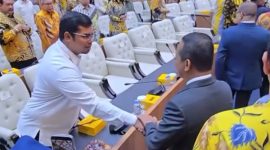 Wakil Ketua Fraksi PKS DPR RI, Izzuddin Alqassam Kasuba saat menghadiri HUT ke-58 Fraksi Golkar DPR RI. (Foto// Tangkapan Layar).