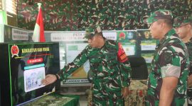 Pangdam XV/Pattimura Meyjen TNI Dody Triwinarto saat meninjau Pelaksanaan TMMD Di Kecamatan Gane Timur Kabupaten Halmahera Selatan. (Doc// Pen. Kodim1509-Labuha).
