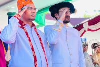 Anggota DPR RI Dapil Malut, Izzuddin Alqassam Kasuba (kanan), Sultan Bacan, Muhammad Irsyad Maulana Syah (kiri).